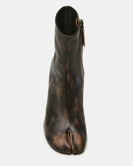 CARO BROWN DISTRESSED