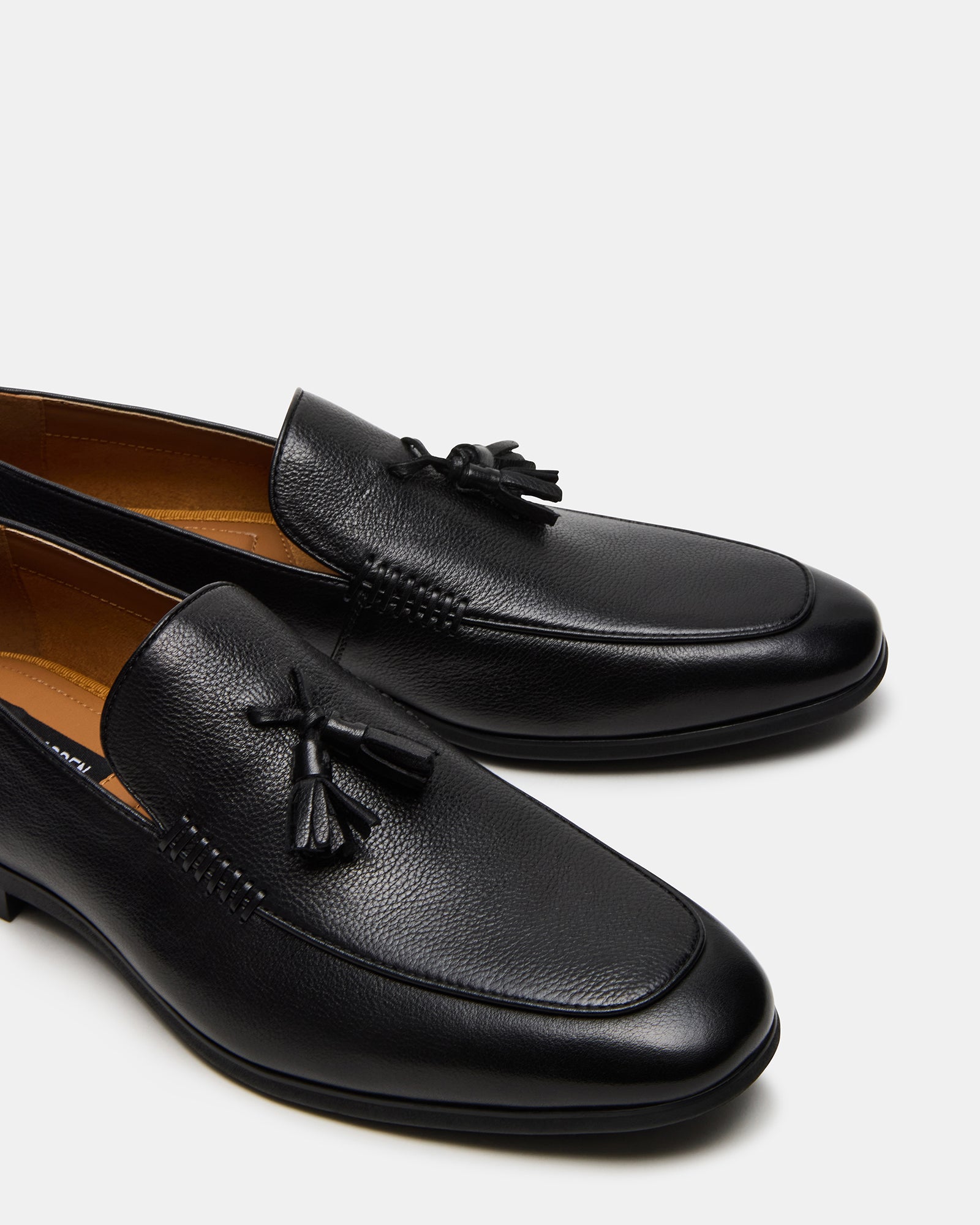 ONDRE BLACK LEATHER
